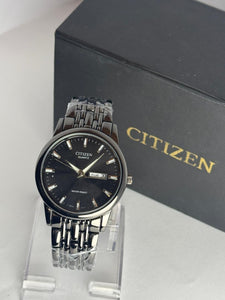 Citizen Quartz | date | Day |